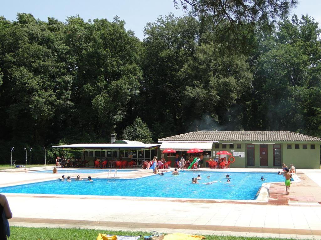 Puigventos Detached Villa For 6 People In Lloret De Mar With Comunal Outdoor Swimming Pool מראה חיצוני תמונה